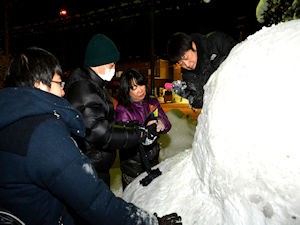 170203-6日赤雪像制作 (16).JPG2